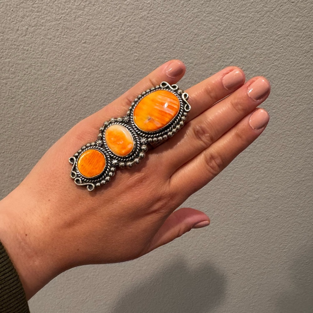 Spiney Oyster Statement Ring